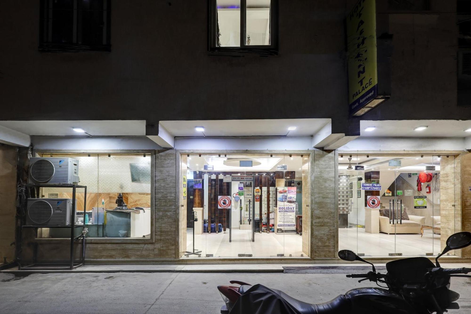 Hotel Tashkent Palace - New Delhi Railway Station - Paharganj Bagian luar foto
